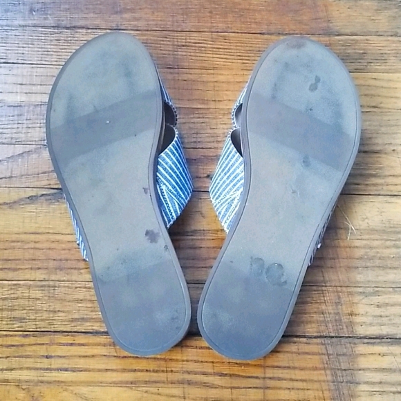 Sam Edelman Hattie Crisscross Slide Sandals - Picture 5 of 5